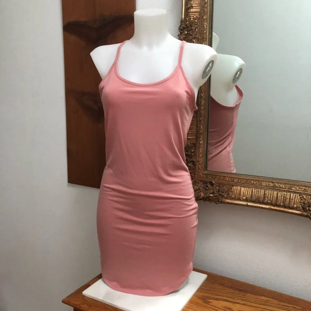 Forever 21 Pink Mini Dress nwt size medium - Picture 1 of 6